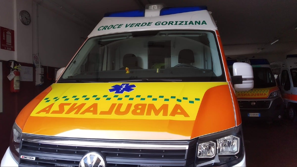 Scontro fatale scooter-auto a Mariano del Friuli: morto sul colpo centauro 52enne -