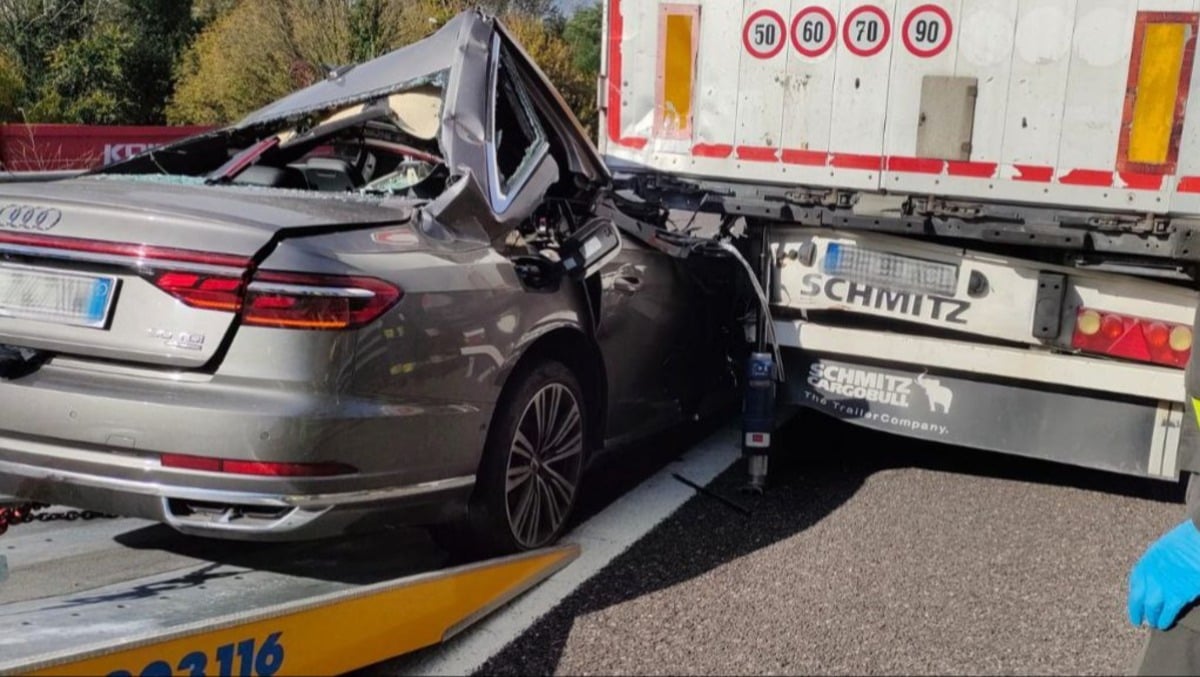 Doppio incidente in A4: un ferito estratto dalle lamiere e traffico bloccato - 