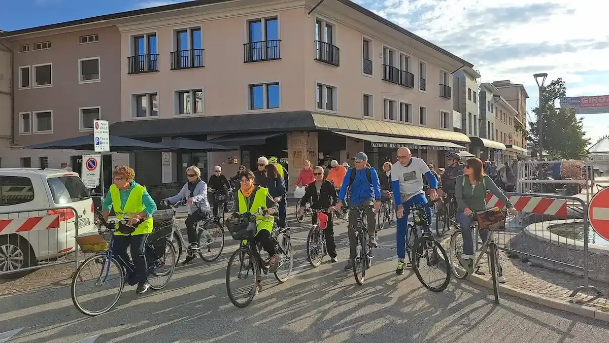 Successo per il Giro a Casarsa della Delizia: grande festa tra cultura, musica e divertimento - 