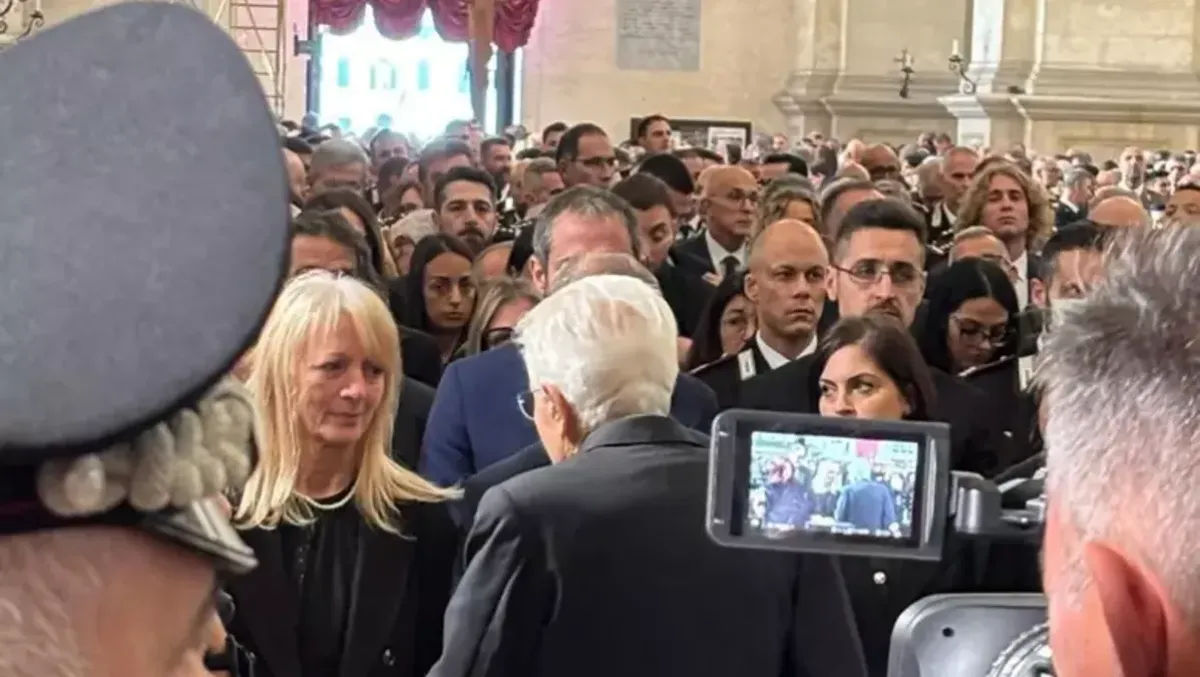 Funerali dei Carabinieri morti nell'esplosione: Mattarella a Padova per omaggiare Davide, Valerio e Marco - Ansa