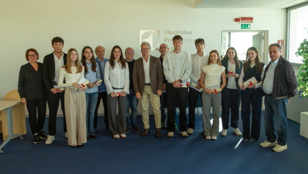 Electrolux Professional premia 12 studenti con le Borse di Studio 2025 dei Seniores del Lavoro -