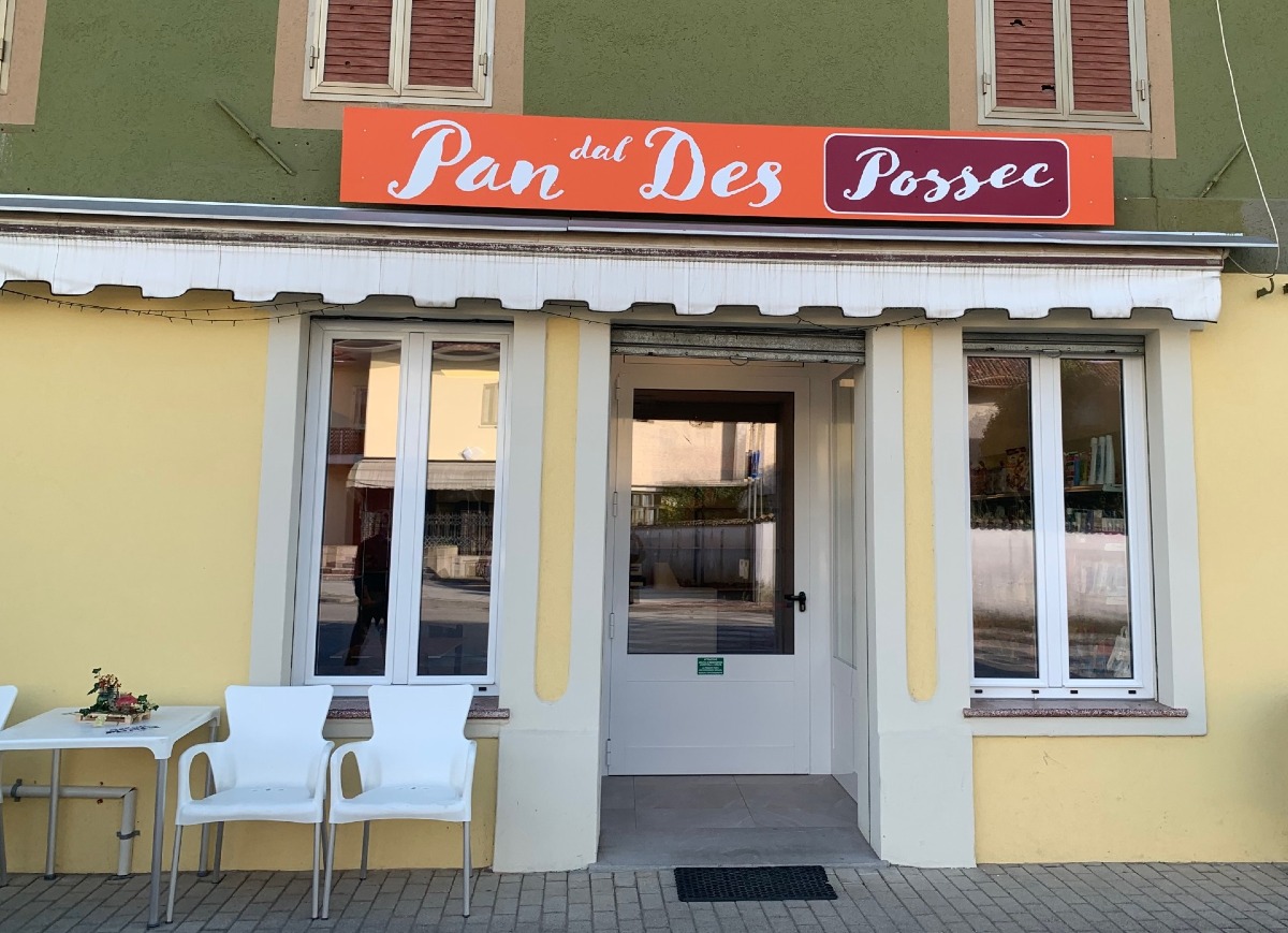 Riapre a Pozzecco il “Pan dal DES Possec”: il nuovo bar-bottega della Cooperativa di Comunità D.E.S. Friûl di Mieç -