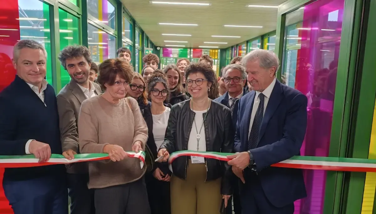 Nasce al Marinoni la sesta Innovation Platform: gli studenti toccano con mano il futuro del legno-arredo - 