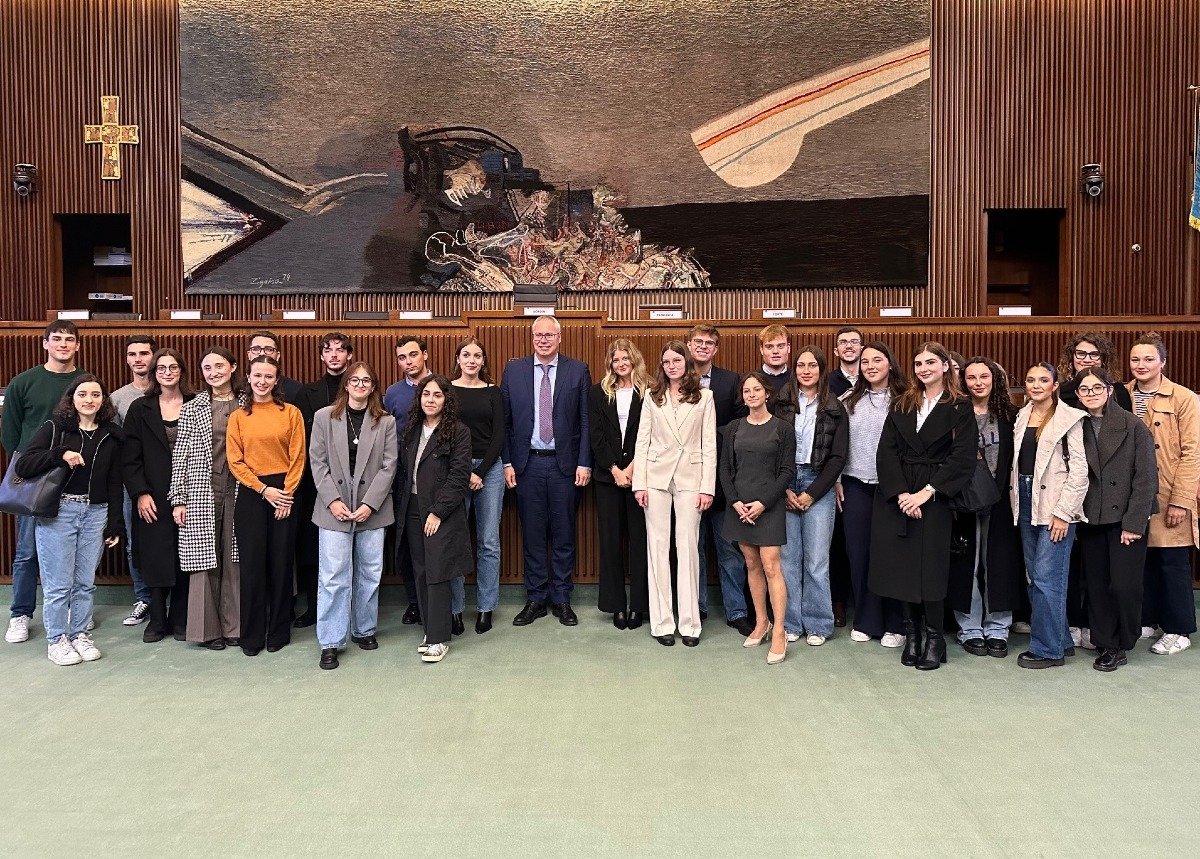 Bordin incontra i giovani giuristi di ELSA Trieste: “Eccellenze che fanno sperare nel futuro dell’Europa” - 