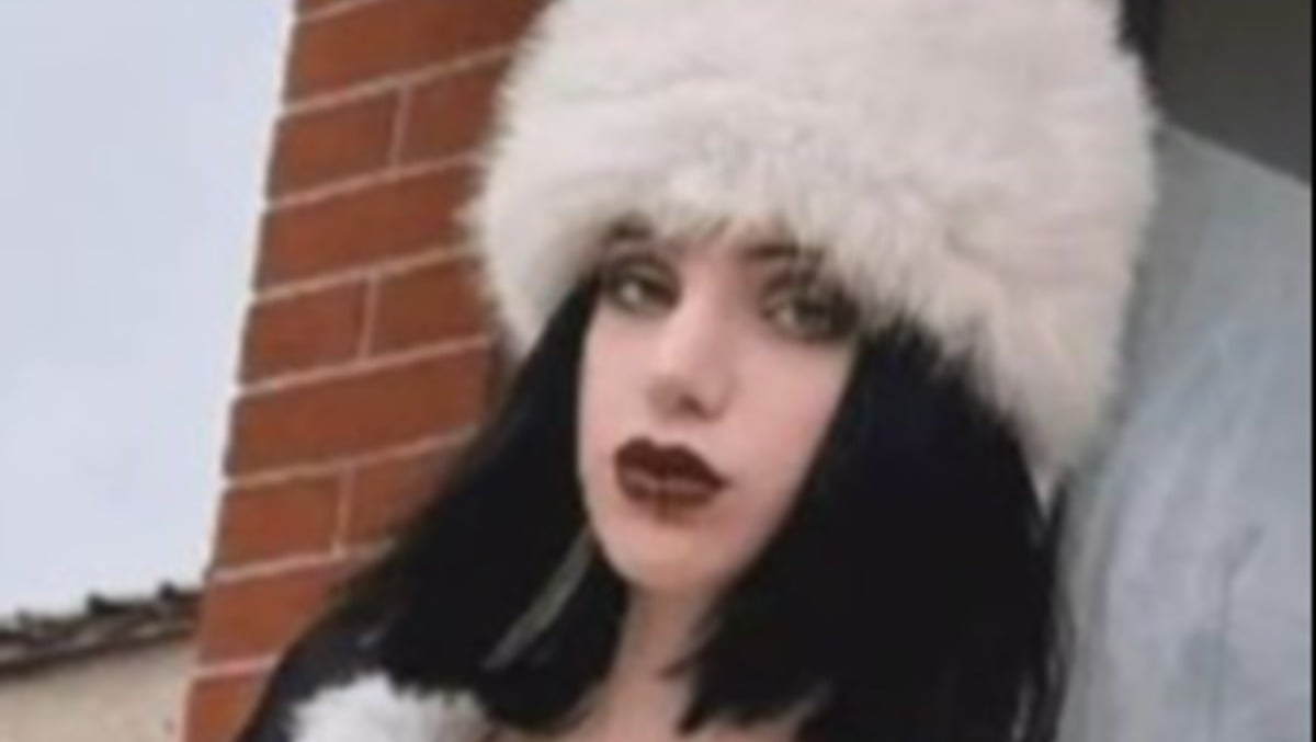E' in casa con la madre, poi il malore improvviso: Chiara perde la vita a soli 18 anni -