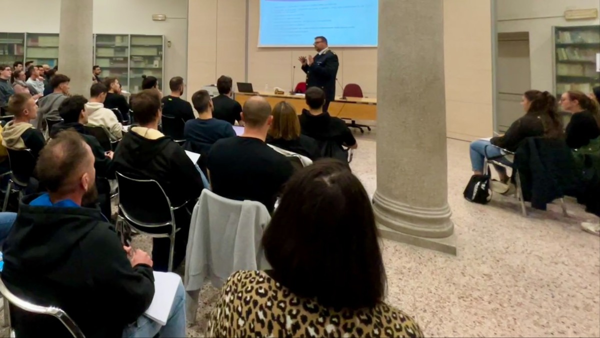 A Monfalcone al via il corso-concorso per due nuovi agenti della Polizia locale - 