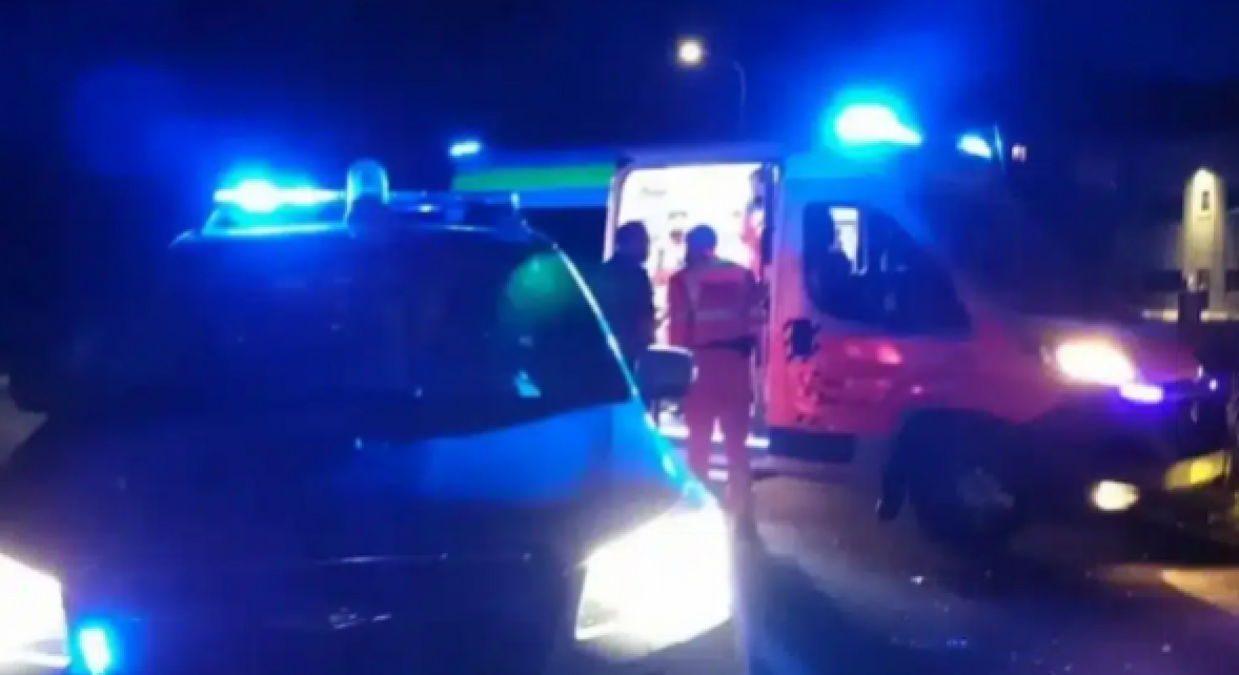 Incidente ad Aviano, tragico schianto tra due auto: morta la 45enne Laura Marcolin -