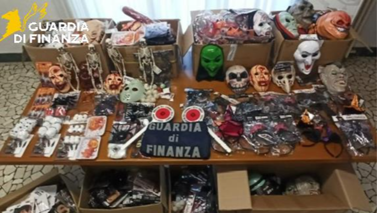 Sequestrati oltre 13mila articoli di Halloween non sicuri: scattano multe per 85mila euro -