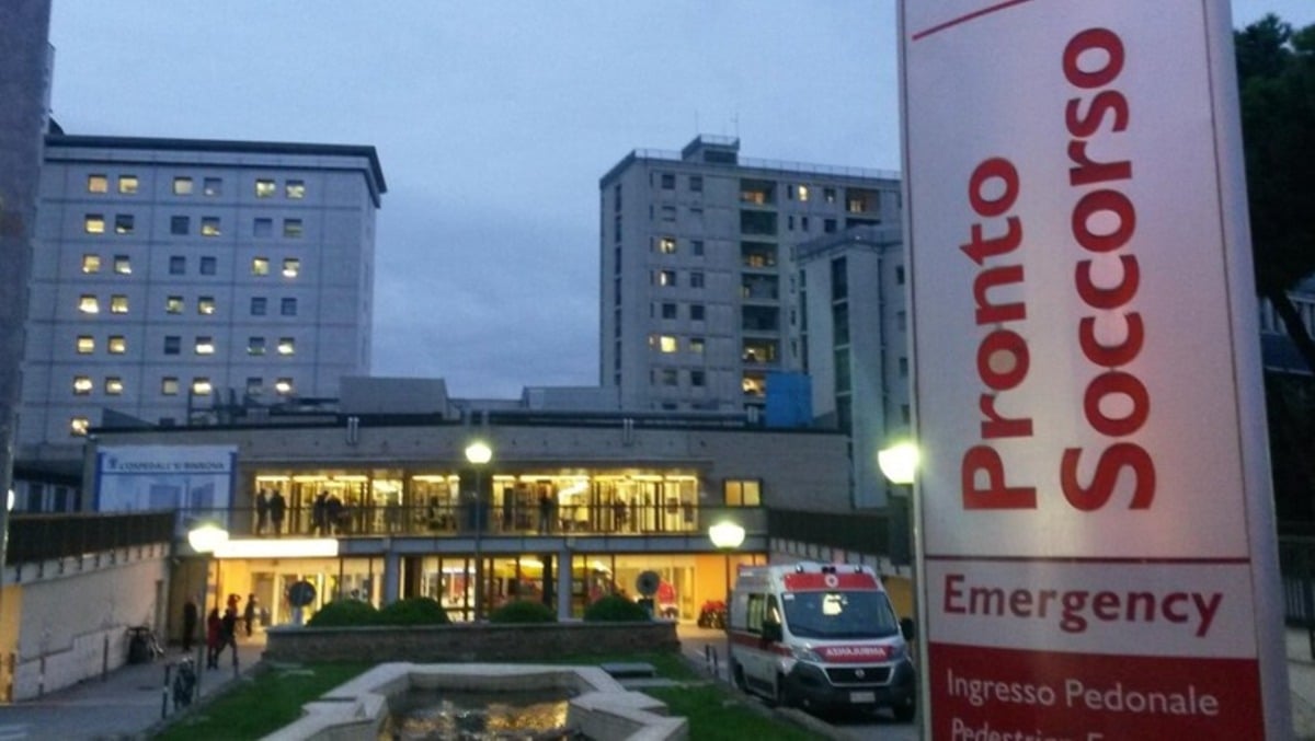 Tensione all'ospedale di Padova: medico aggredisce infermiere, poi si scaglia contro un oss - Ansa