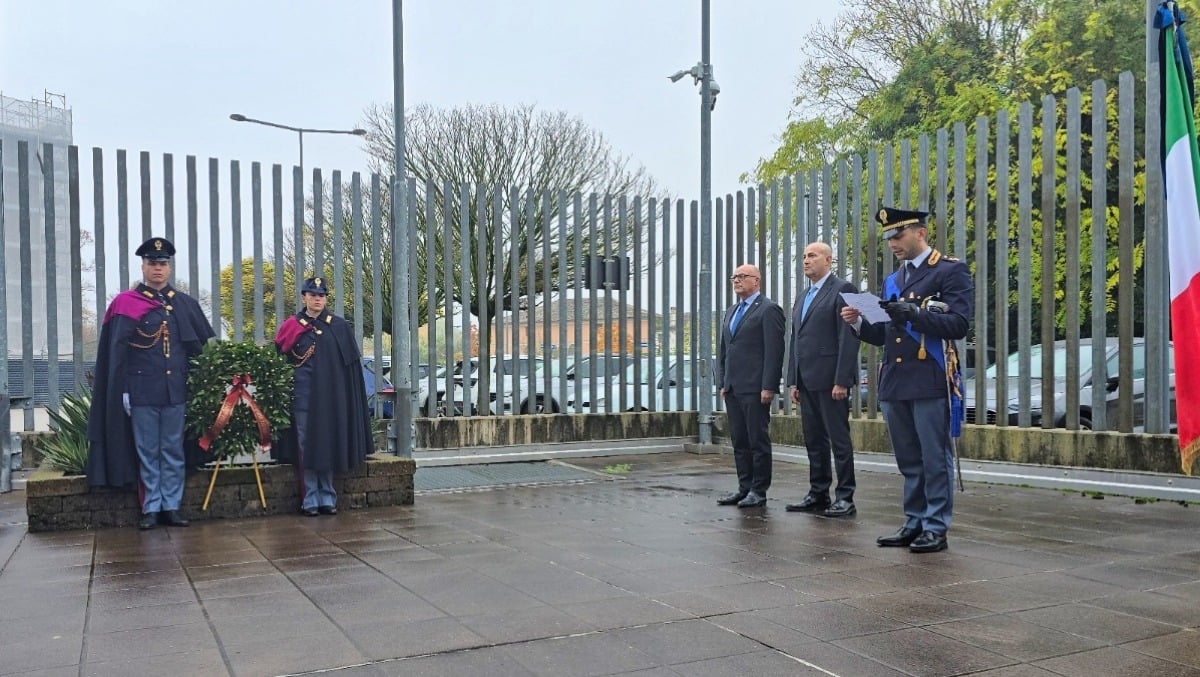 Pordenone ricorda gli agenti caduti e i defunti della Polizia  