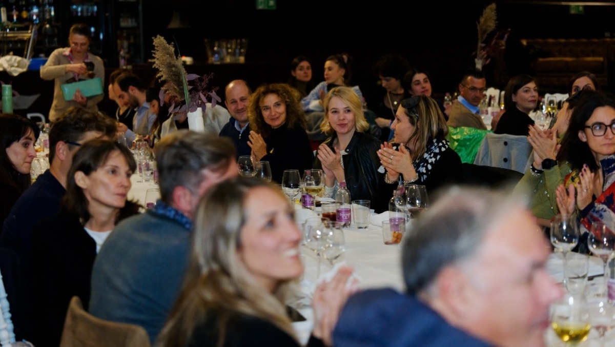 Pordenone, grande successo per la "Cena al Buio": raccolti oltre 2500 euro per ciechi e ipovedenti - 