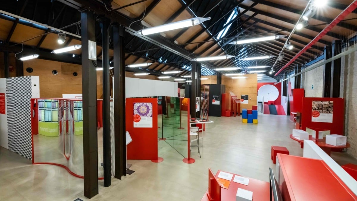 Pordenone, all’Immaginario Scientifico si gioca con la simmetria: tra arte, matematica e percezione