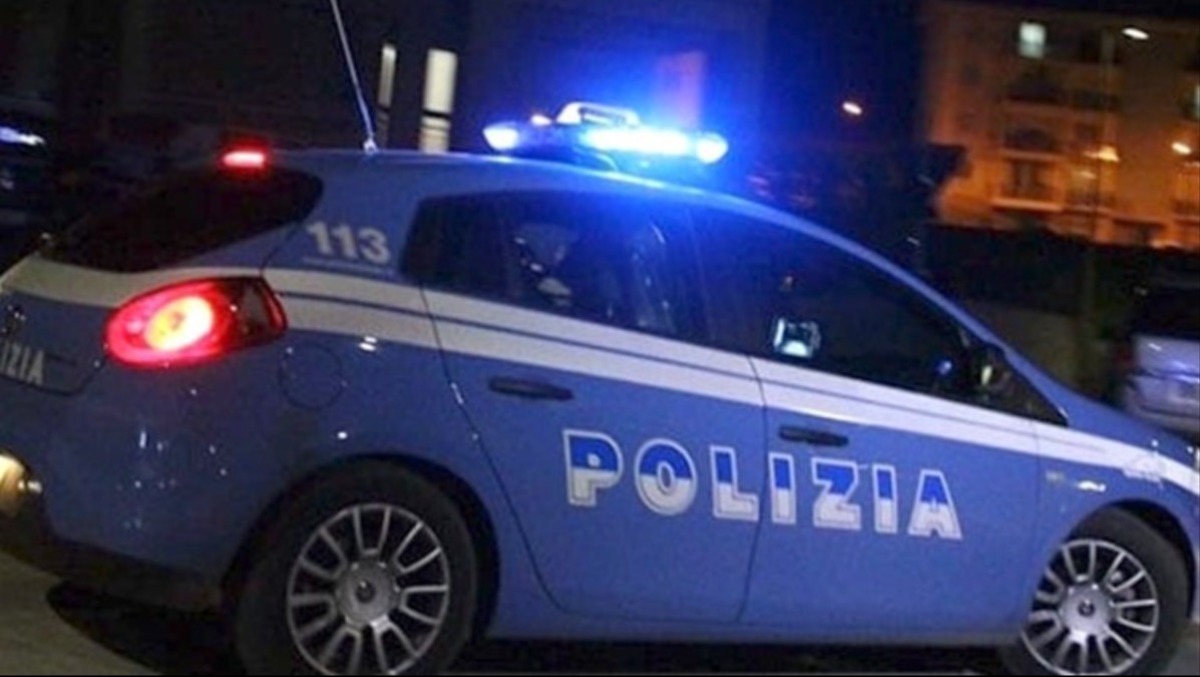 Minorenne al volante di un'auto rubata: denunciato per ricettazione e guida senza patente - 