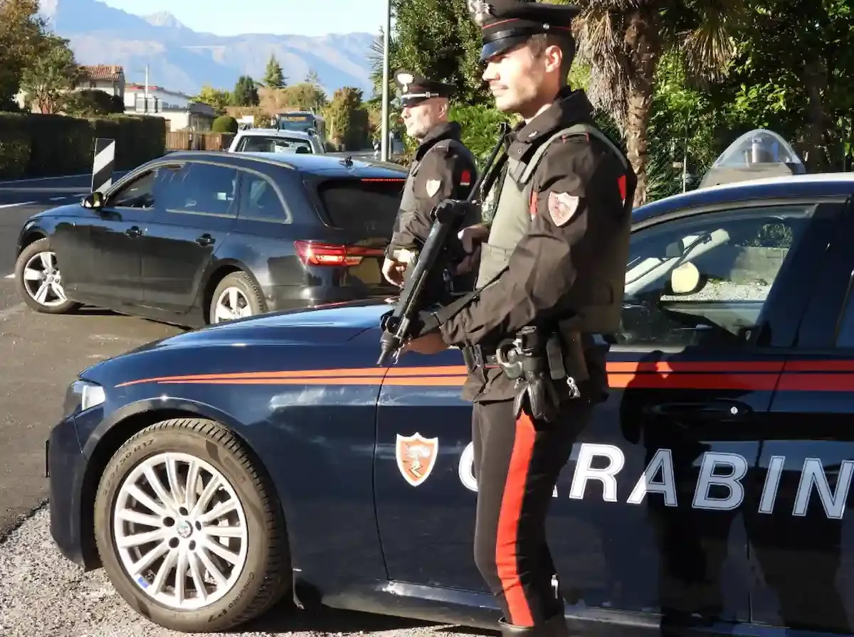 Entra in casa e nei cortili per rubare in pieno giorno: arrestato il baby ladro del Friuli. Ecco chi è. - 