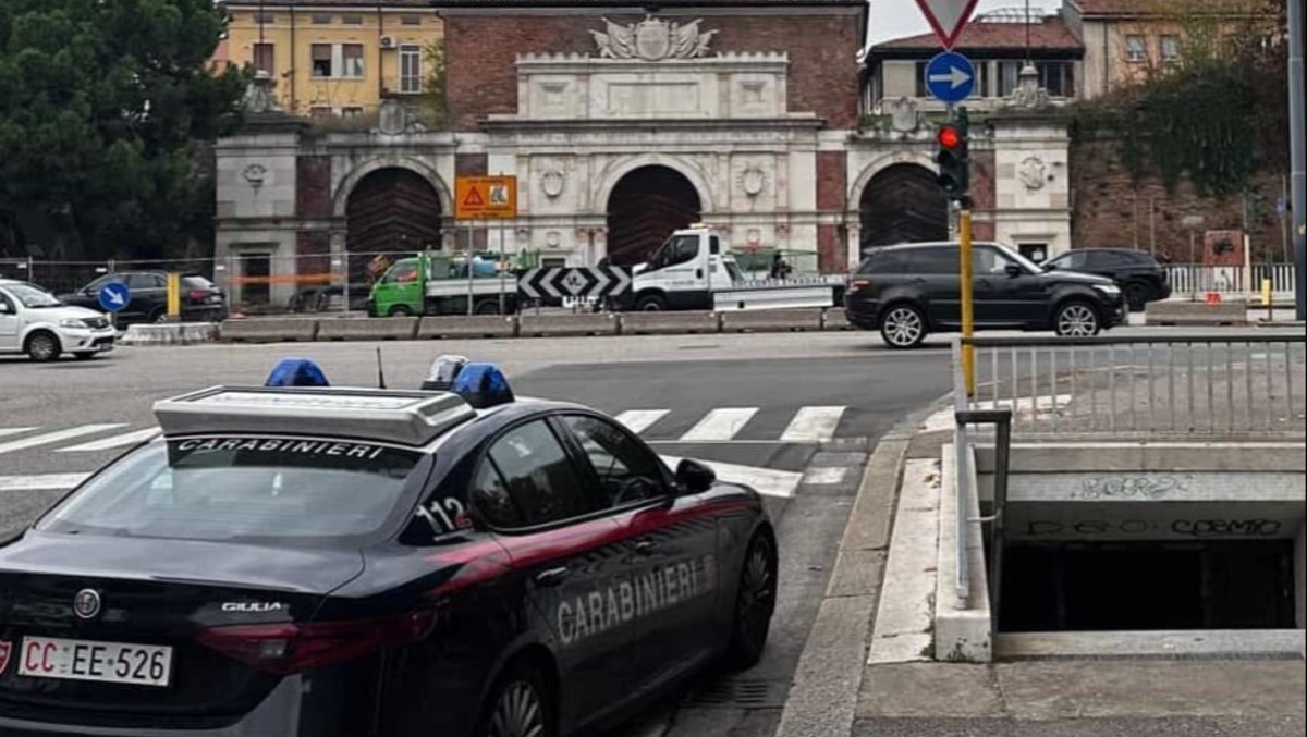 Scoperto con dosi di hashish pronte per lo spaccio: arrestato 38enne tunisino - 