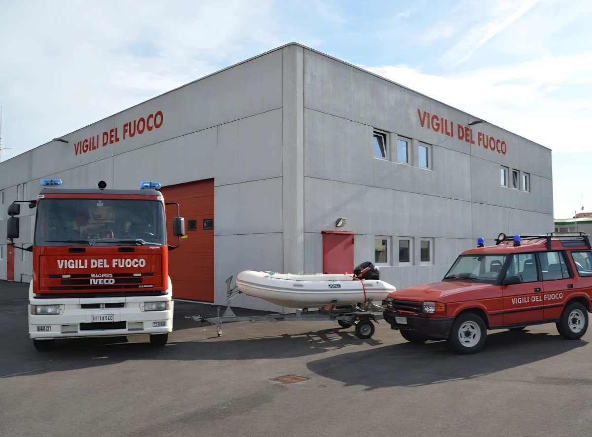 Furto nella sede dei Vigili del fuoco di Latisana, rubate attrezzature: ammanco da 20mila euro - 