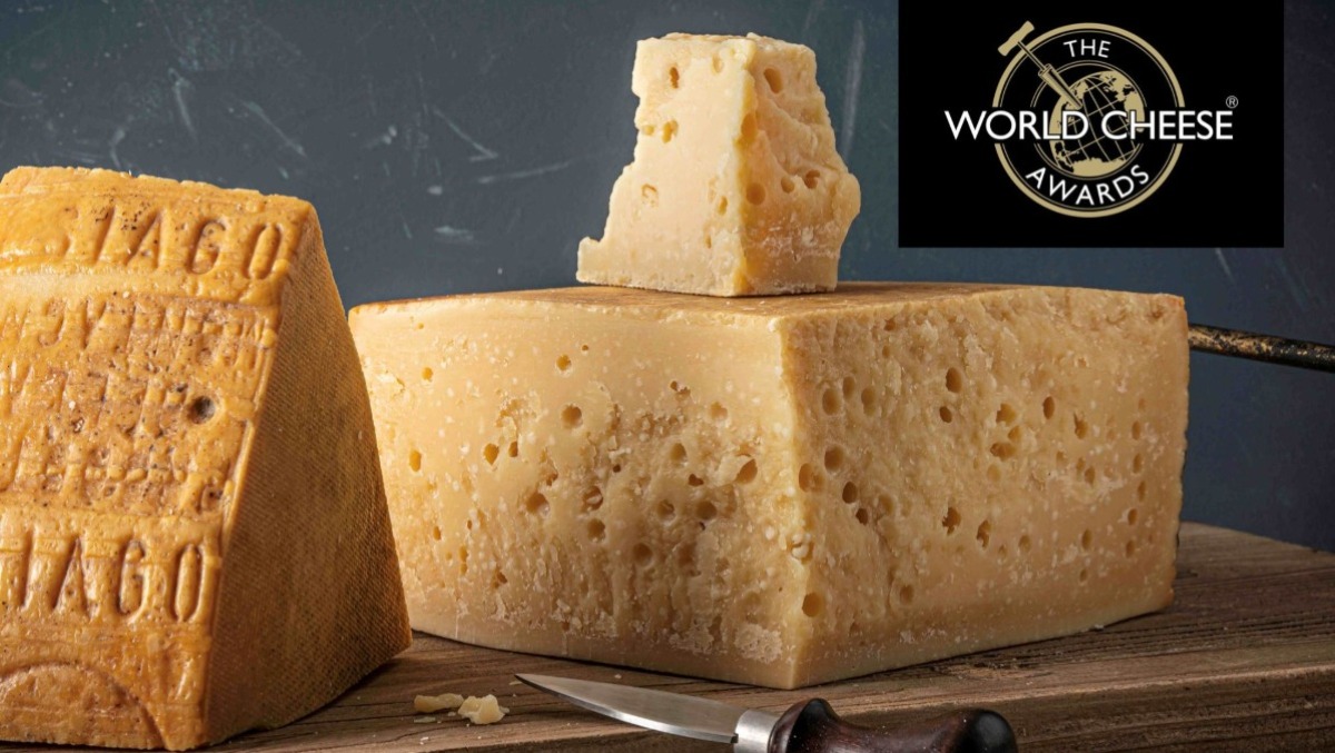 Asiago DOP tra i migliori formaggi al mondo: trionfo ai World Cheese Awards - 