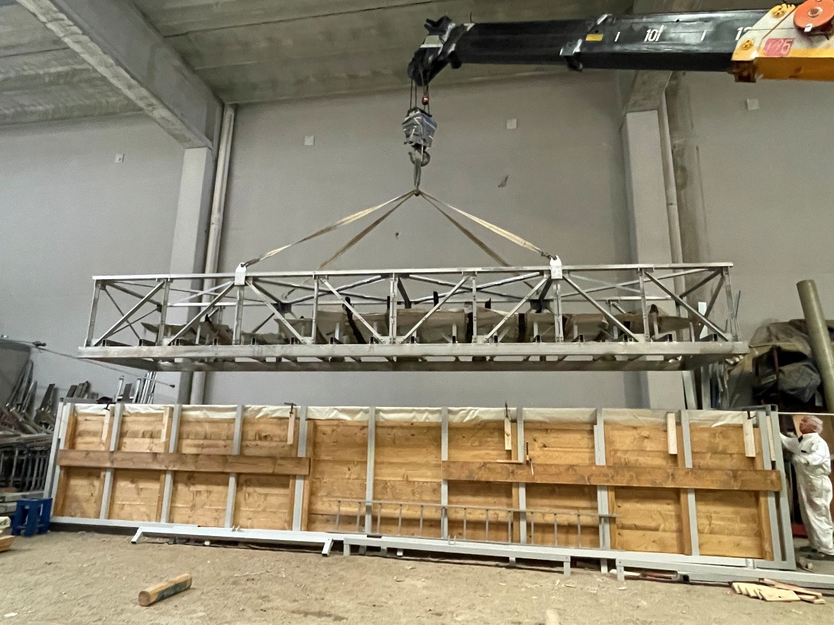 Una nuova vita per il relitto del fiume Stella: trasferimento e restauro ai cantieri di San Giorgio - 