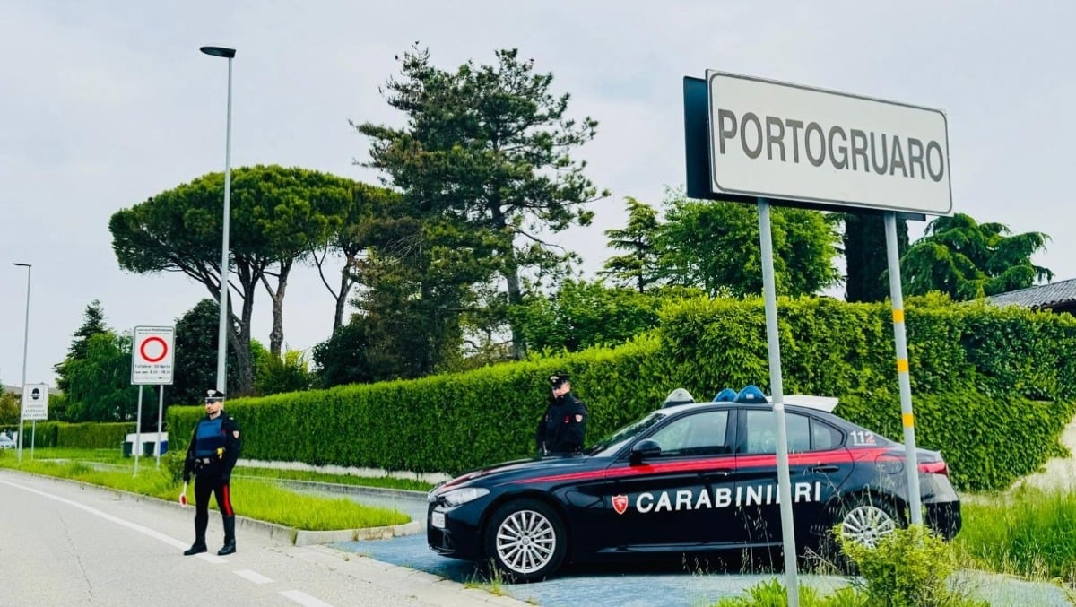 Evade dai domiciliari con l'auto della madre e causa due incidenti: 28enne finisce in carcere - 