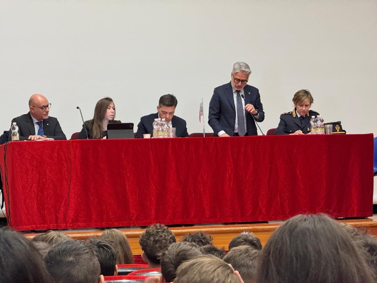 Scuola Don Bosco, studenti a confronto con OSCE PA e Polizia Postale su estremismo e uso sicuro dei social - 