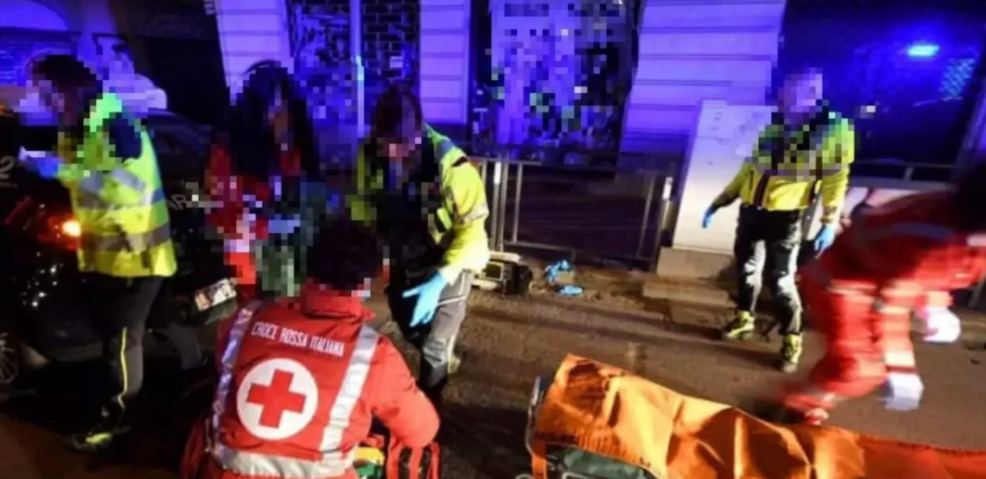 Accoltellato in pieno centro: 35enne pugnato con un coltello da 30 cm - 