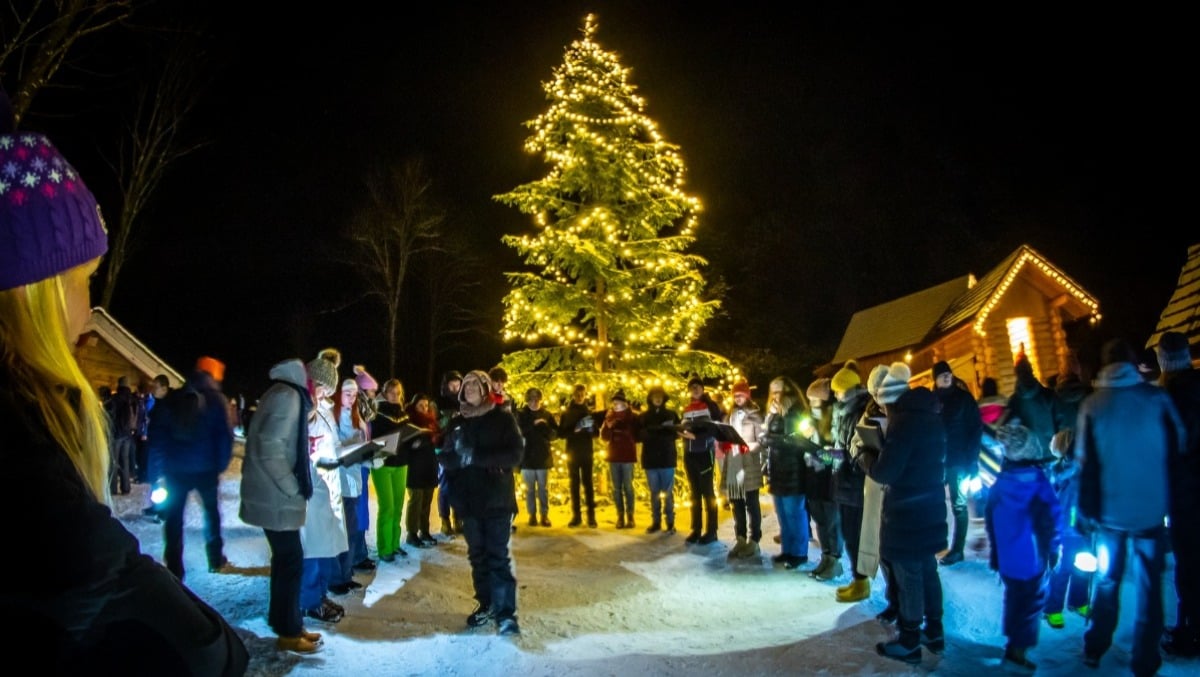 Advent Pur accende la magia del Natale a Malborghetto-Valbruna: lanterne, sentieri e mercatini nella neve - 