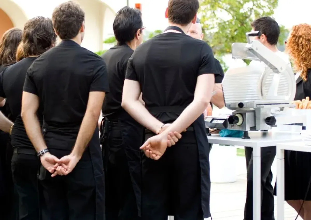 Organizzare al meglio un evento nella provincia di Modena: cosa sapere sul catering per eventi - 