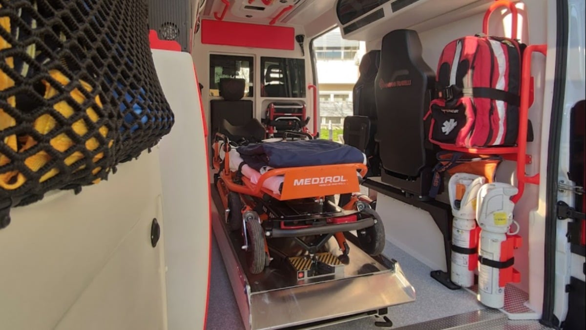 Investita da un'auto mentre attraversa la strada: 85enne perde la vita  - 