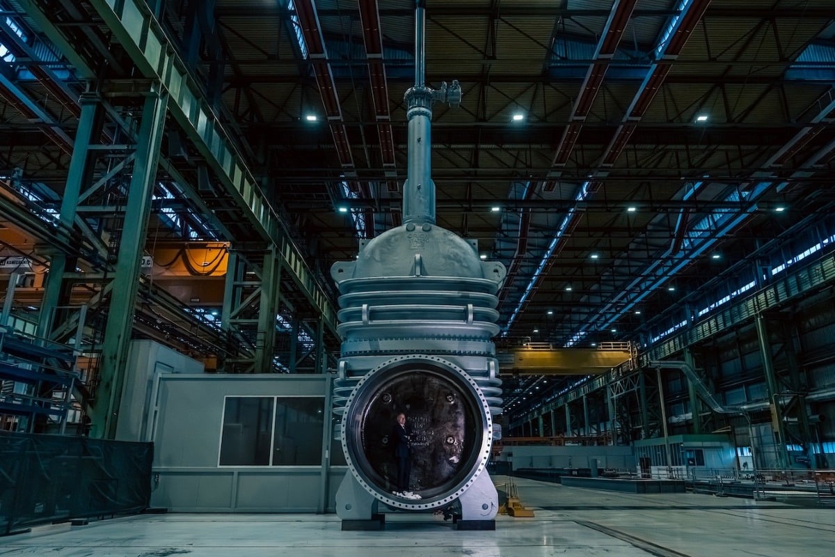 Trieste, record mondiale in vista: valvola da 120 tonnellate in certificazione - 