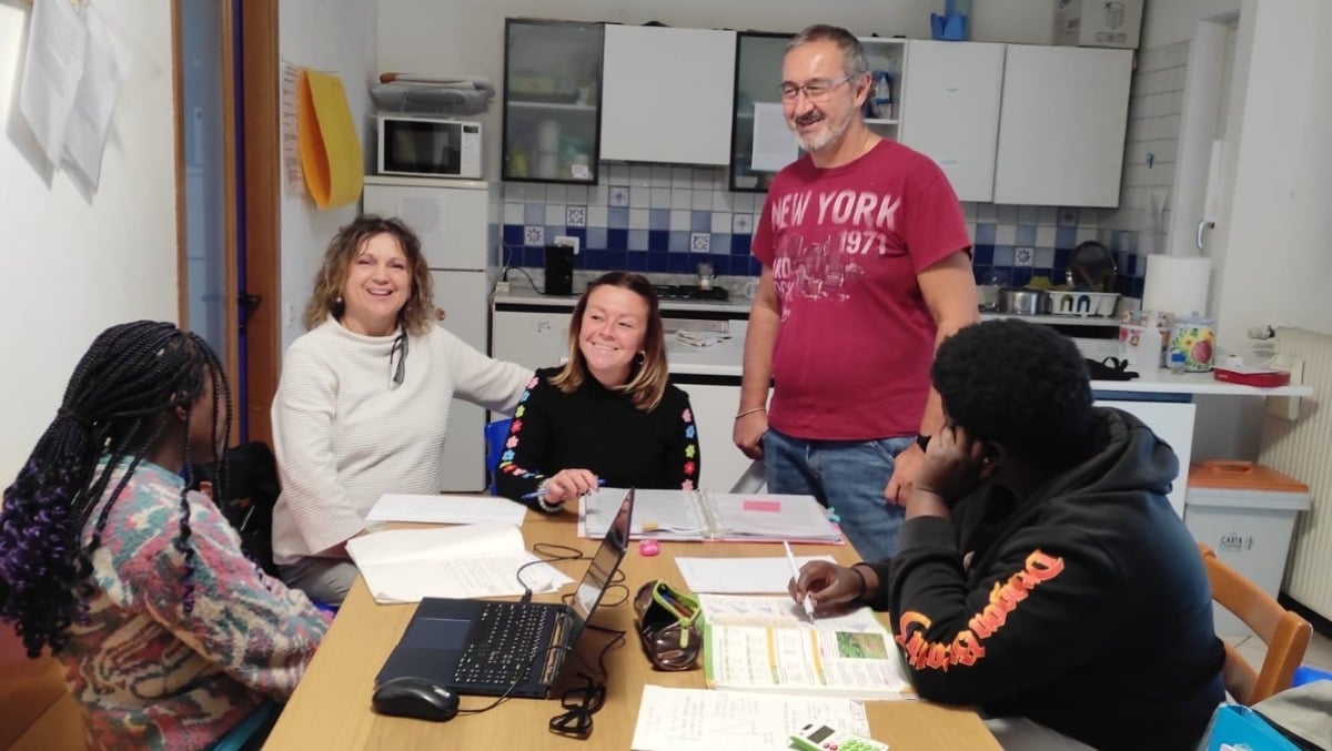 Non solo compiti: così il doposcuola di Casarsa (40 anni) cambia la vita a 77 ragazzi - 