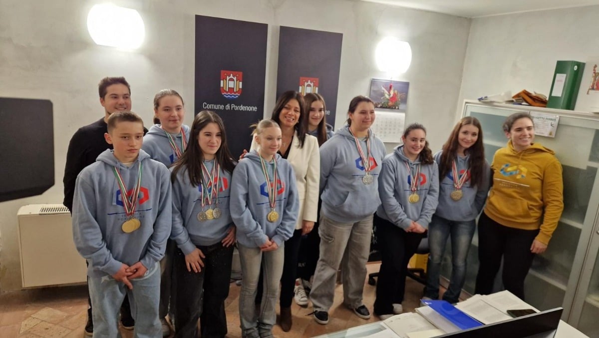 Giovani di Pordenone da applausi: 8 podi ai Campionati Italiani di pesistica a Roma. Chi sono - 