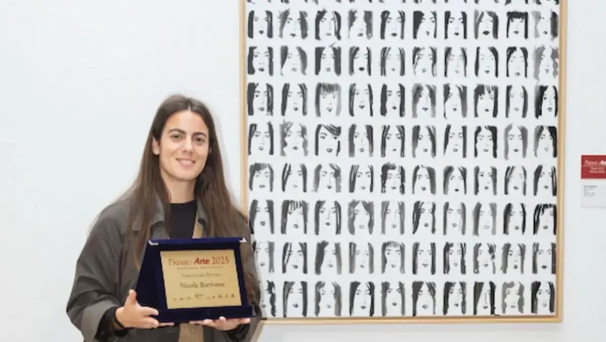 Da Portogruaro a Milano: Nicole Battiston riceve la Targa d’Oro Pittura - 