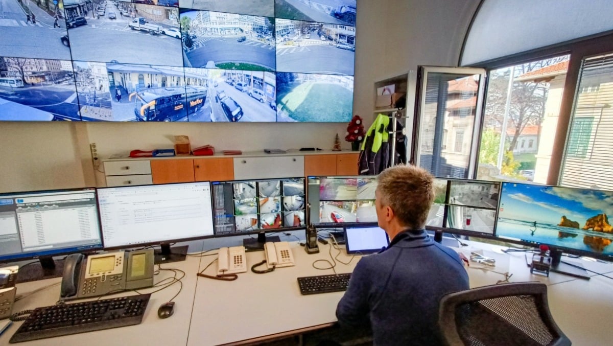 Aveva rubato un portafogli in un bar del centro: 47enne pizzicata dalla videosorveglianza