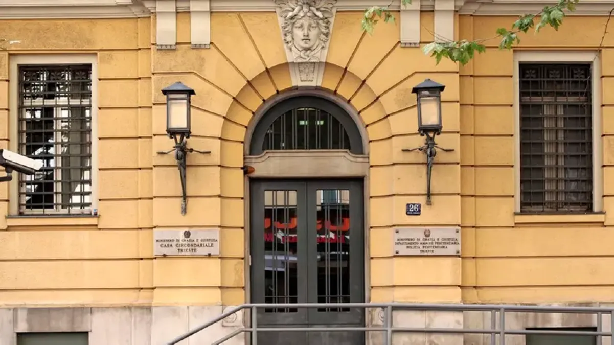 Pusher di eroina con contatti nel Pordenonese: chi è il detenuto evaso dal Coroneo e come ha fatto