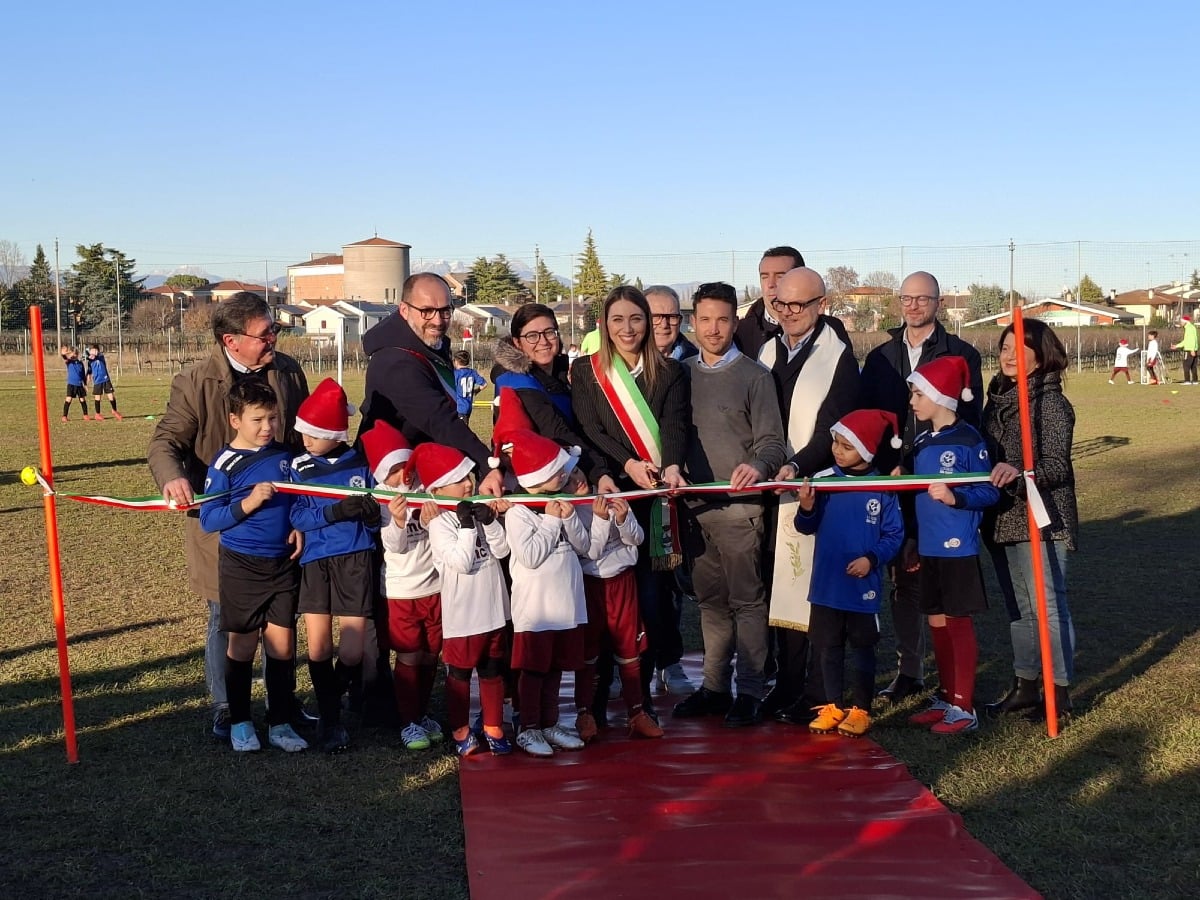 San Biagio di Callalta inaugura il nuovo campo da calcio: un investimento per giovani e sport - 