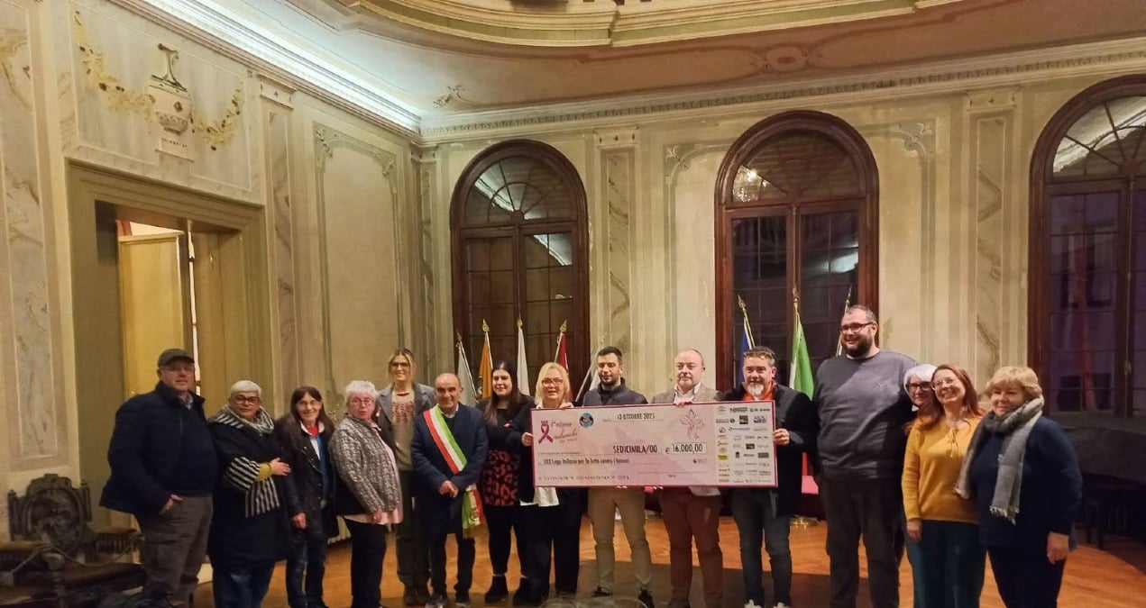 Da “Asolando in Rosa” un assegno di 16.000 euro alla LILT di Treviso - 