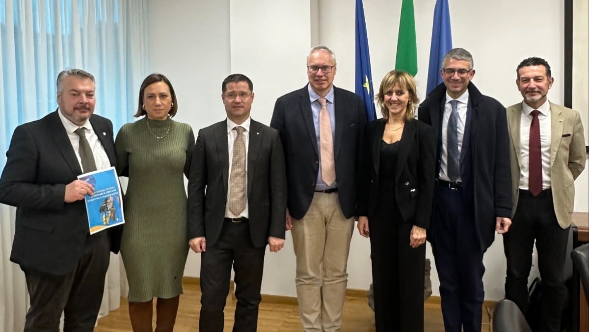 Friulano in tv e radio, approvato investimento storico: 1,2 milioni per tg e notiziari in marilenghe - 