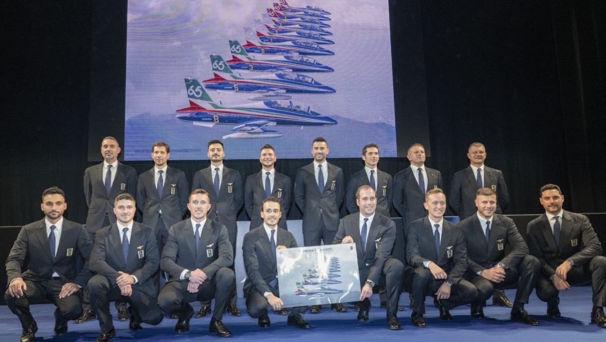 Frecce Tricolori, svelata a Rivolto la formazione 2026: ecco la nuova squadra e il poster - 