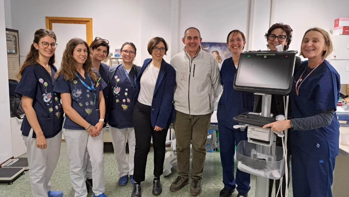 Un aiuto concreto per i più piccoli: Associazione Luca dona un ecografo portatile alla Pediatria di Pordenone - 