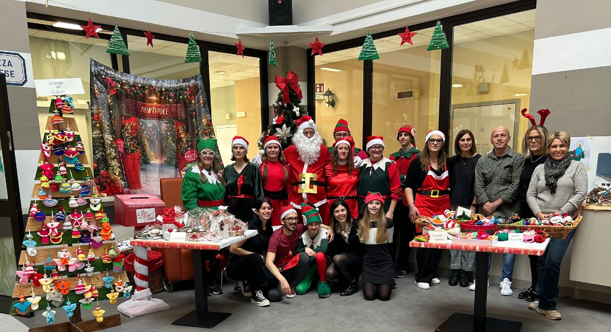 Mercatino di Natale all’Umberto I: «la struttura si apre alla città e crea comunità» - 