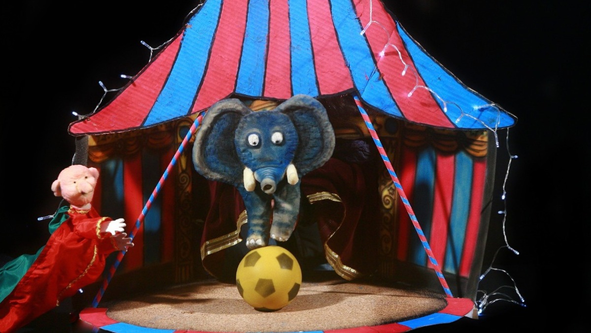 Il teatro siete voi chiude l’anno tra favole, amicizia e luce - 