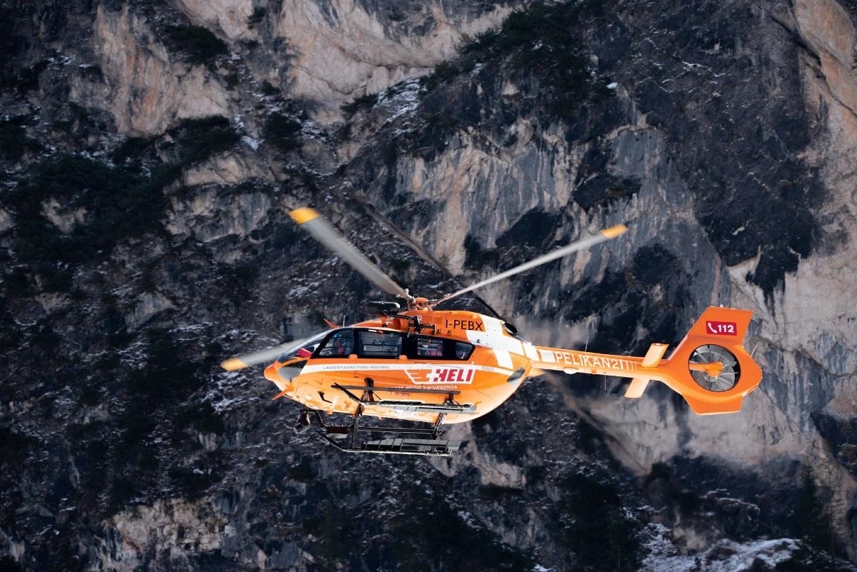 Investito da una valanga, viene trascinato nel dirupo: 52enne muore sotto gli occhi della moglie - 