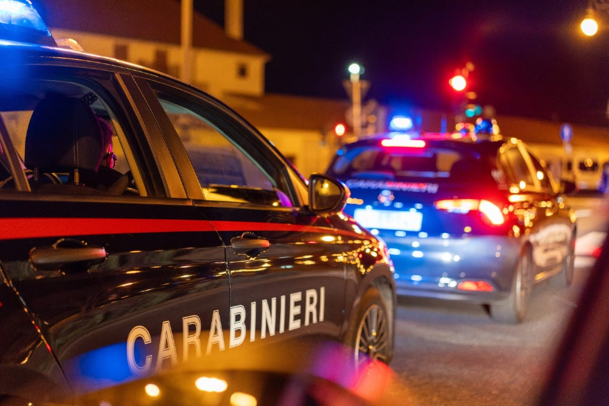 Attenzione durante le festività di fine anno: come difendersi da furti e scippi secondo l’Arma - 