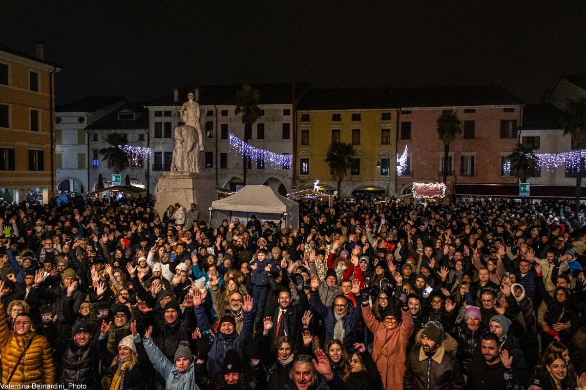 La magia del Capodanno a Portogruaro: così la città darà il benvenuto al 2026 - 