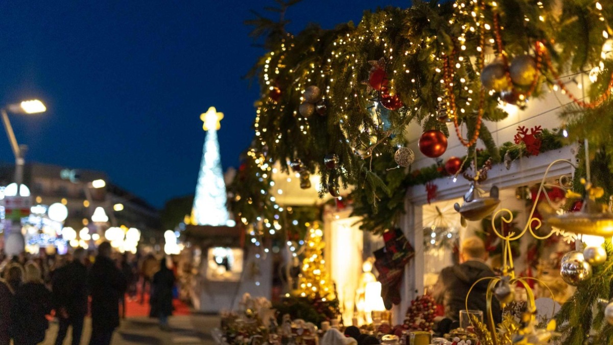 Jesolo saluta il Natale: ultimi giorni tra luci, villaggi e atmosfere da fiaba - 