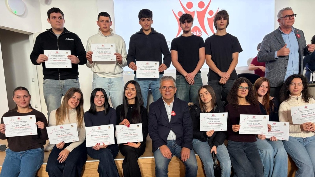 Giovani Ambasciatori del Dono: AIDO Treviso premia gli studenti del Liceo Giorgione - 
