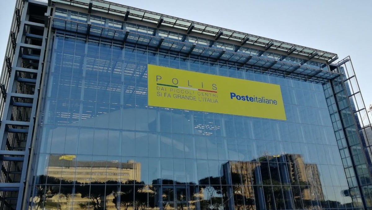 Innovazione e servizi digitali: a Fiume Veneto l’ufficio postale diventa smart 