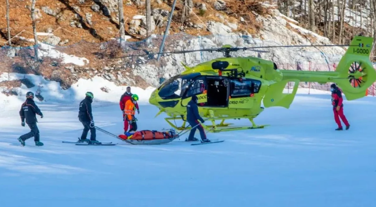 Incidente sulle piste a Tarvisio: ragazza di 18 anni perde conoscenza, elitrasportata a Udine - Immagine di repertorio