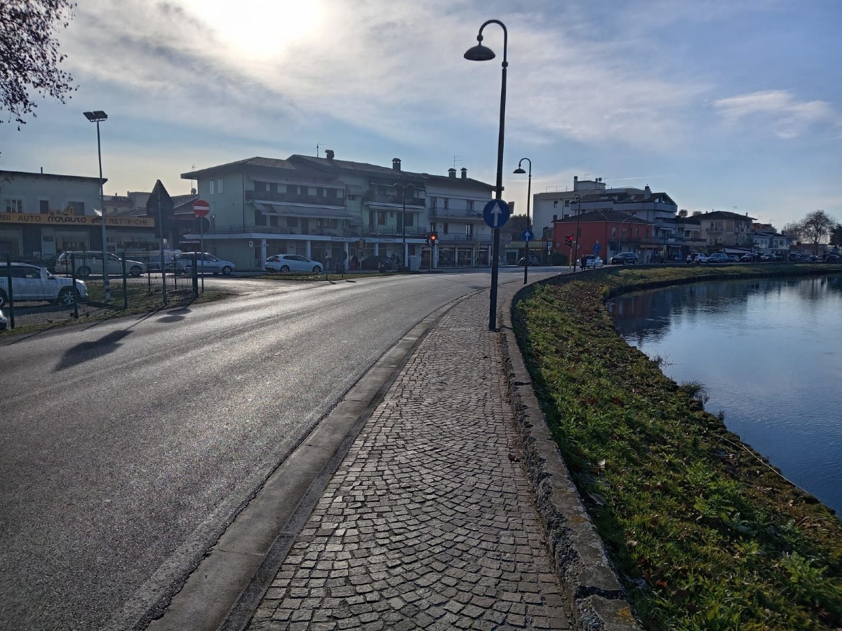 Traffico in evoluzione: partono i cantieri per la rotatoria attesa da decenni a Jesolo - 