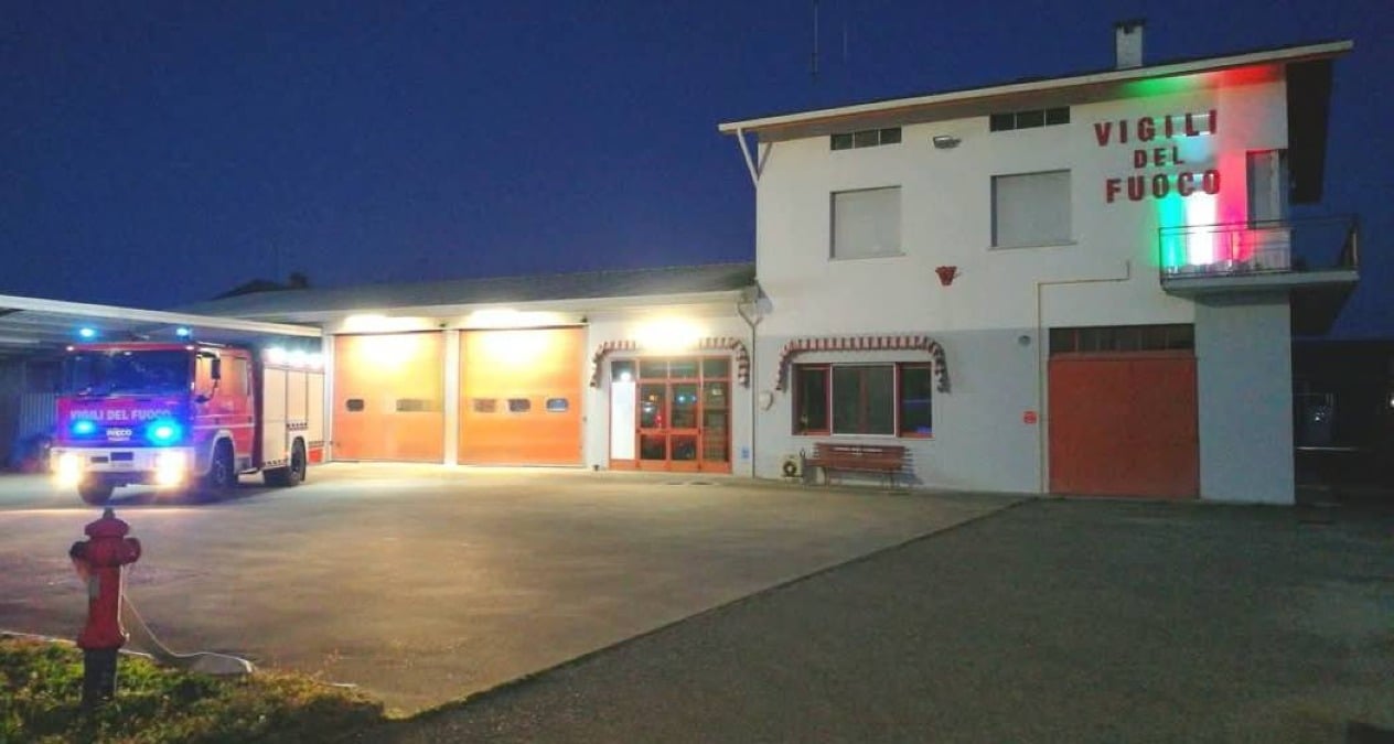 Ennesimo furto in una sede dei vigili del fuoco in Friuli, rubata attrezzatura da soccorso - 